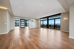 1160 S Michigan Ave, Chicago, IL 60605 - Photo 5