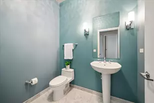 1160 S Michigan Ave, Chicago, IL 60605 - Photo 21