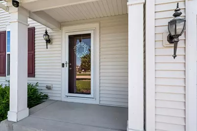 503 Sutton Street, Yorkville, IL 60560 - Photo 3