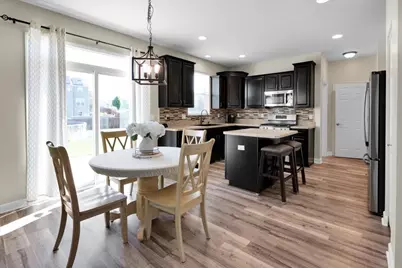503 Sutton Street, Yorkville, IL 60560 - Photo 7