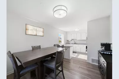 1549 N 22nd Avenue, Melrose Park, IL 60160 - Photo 17