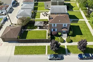 1549 N 22nd Ave, Melrose Park, IL 60160 - Photo 5