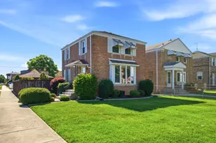 1549 N 22nd Ave, Melrose Park, IL 60160 - Photo 3