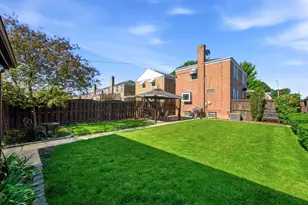 1549 N 22nd Ave, Melrose Park, IL 60160 - Photo 27
