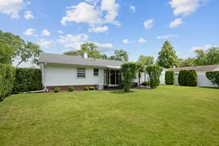 1116 Maple Ln, Elk Grove Village, IL 60007 - Photo 21