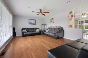 1116 Maple Ln, Elk Grove Village, IL 60007 - Photo 7