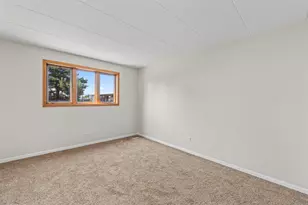 4101 W 93rd Pl, Oak Lawn, IL 60453 - Photo 9