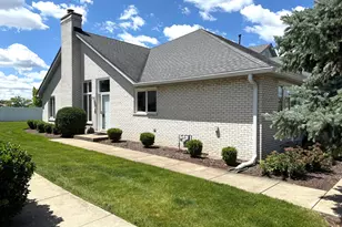 8821 Bluebird Dr, Tinley Park, IL 60487 - Photo 3