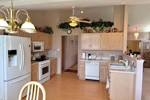 8821 Bluebird Dr, Tinley Park, IL 60487 - Photo 11