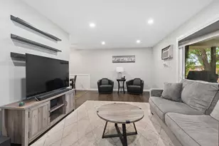 3943 W 104th St, Chicago, IL 60655 - Photo 3