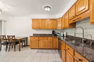 15946 Ashford Ct, Tinley Park, IL 60477 - Photo 7