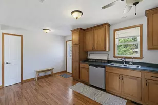 614 6th St, Colona, IL 61241 - Photo 11