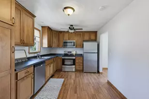 614 6th St, Colona, IL 61241 - Photo 13