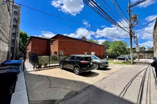 1414 W Chase Ave, Chicago, IL 60626 - Photo 17