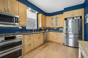 4626 N Kilbourn Ave, Chicago, IL 60630 - Photo 7
