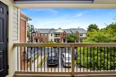 1038 Swift Road #2B, Glen Ellyn, IL 60137 - Photo 11