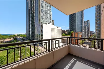1160 S Michigan Avenue #1001, Chicago, IL 60605 - Photo 23