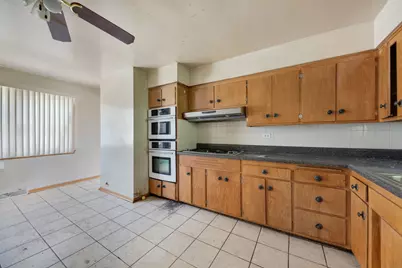 2558 E 93rd Street, Chicago, IL 60617 - Photo 7