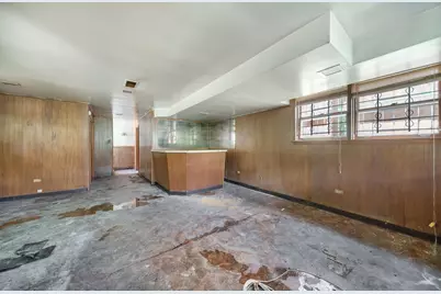 2558 E 93rd Street, Chicago, IL 60617 - Photo 11