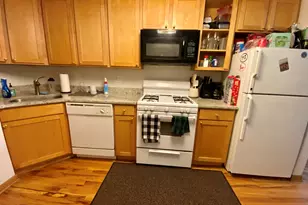 865 W Buckingham Pl, Chicago, IL 60657 - Photo 5