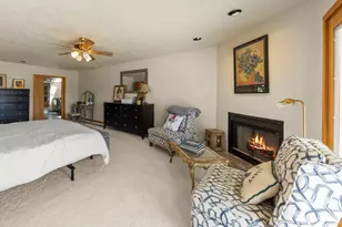 8170 Lake Ridge Dr, Burr Ridge, IL 60527 - Photo 25