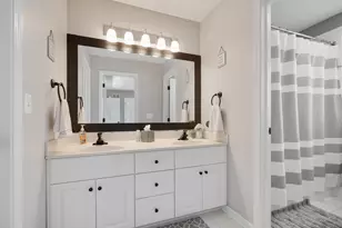 2644 Freeland Cir, Naperville, IL 60564 - Photo 27