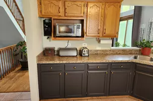 23 Linden Ct, South Elgin, IL 60177 - Photo 7