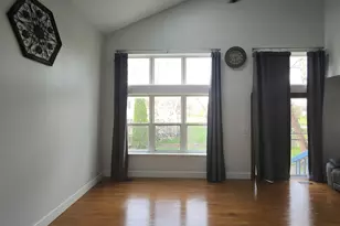 23 Linden Ct, South Elgin, IL 60177 - Photo 3