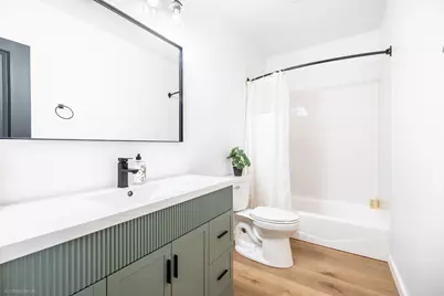 1425 W Fillmore Street #1, Chicago, IL 60607 - Photo 13