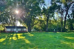 26014 W Catfish Dr, Wilmington, IL 60481 - Photo 1