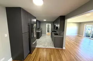 8936 Northshore Dr, Des Plaines, IL 60016 - Photo 9