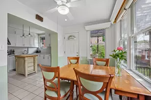6551 N Maplewood Ave, Chicago, IL 60645 - Photo 11