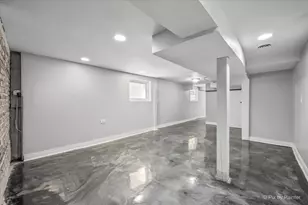 8453 S Aberdeen St, Chicago, IL 60620 - Photo 25