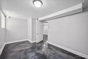 8453 S Aberdeen St, Chicago, IL 60620 - Photo 23