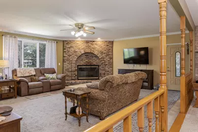 1604 Six Points Road, Bloomington, IL 61701 - Photo 15