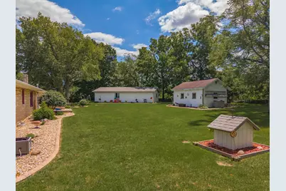 1604 Six Points Road, Bloomington, IL 61701 - Photo 39