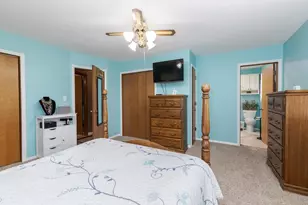 1604 6 Points Rd, Bloomington, IL 61701 - Photo 21