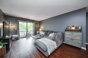 1348 McDowell Rd, Naperville, IL 60563 - Photo 5