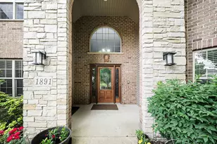 1891 Raes Creek Dr, Bolingbrook, IL 60490 - Photo 3