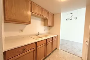 1 Renaissance Pl, Palatine, IL 60067 - Photo 3