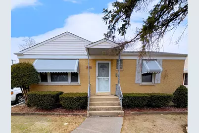 1105 E Oak Avenue, La Grange Park, IL 60526 - Photo 1