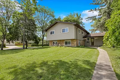 501 Lafayette Lane, Hoffman Estates, IL 60169 - Photo 3