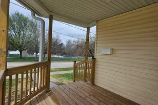523 S McAlister Ave, Waukegan, IL 60085 - Photo 17