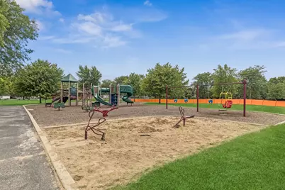 2352 Blue Spruce Lane, Aurora, IL 60502 - Photo 27