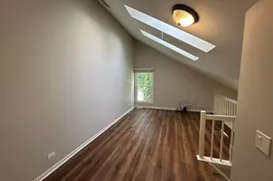 2S757 Timber Dr, Warrenville, IL 60555 - Photo 11