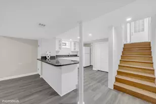 2112 Portsmouth Ave, Westchester, IL 60154 - Photo 19