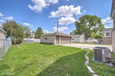 2112 Portsmouth Avenue, Westchester, IL 60154 - Photo 25