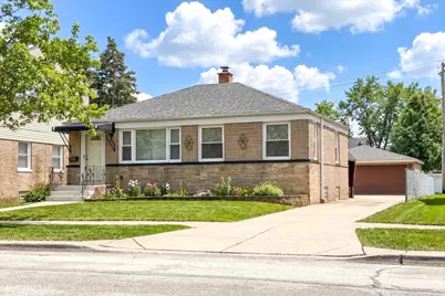 2112 Portsmouth Avenue, Westchester, IL 60154 - Photo 1
