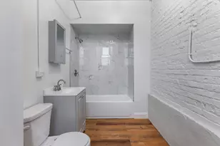1525 W Estes Ave, Chicago, IL 60626 - Photo 5