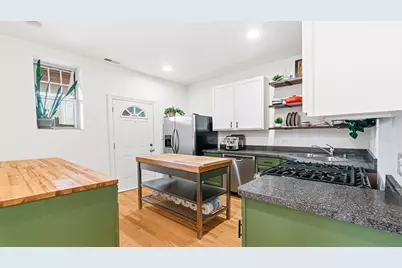1637 W Granville Avenue #3, Chicago, IL 60660 - Photo 11
